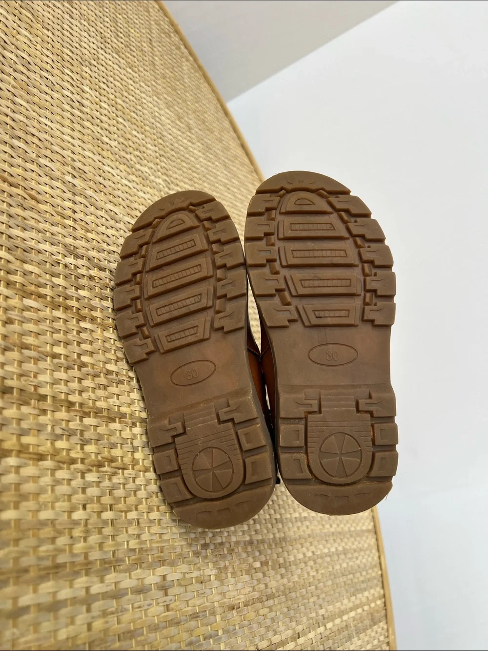 Kids Chelsea Chukka ankle boots brown side zip Toddler size 11 - EU 30